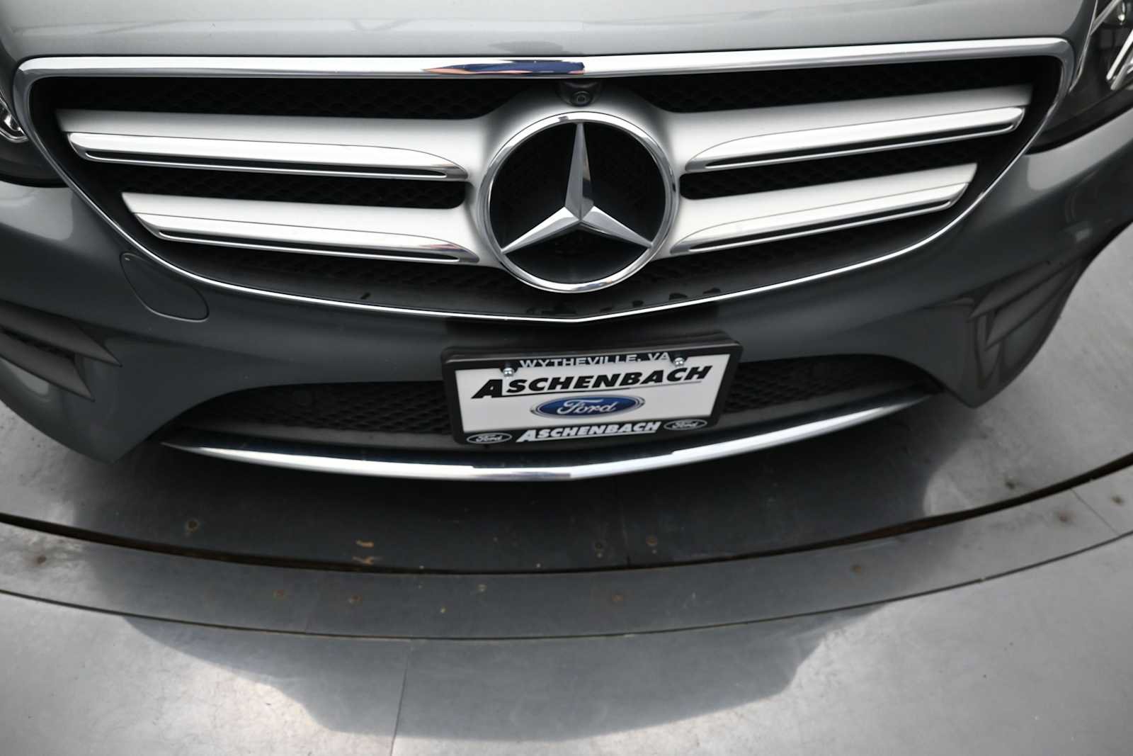 Used 2019 Mercedes-Benz E 300 4MATIC image 19