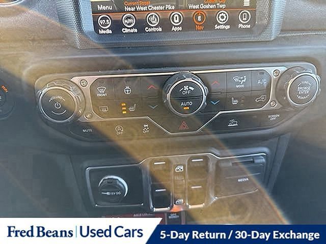 Used 2022 Jeep Gladiator Mojave w/ Cold Weather Group image 35