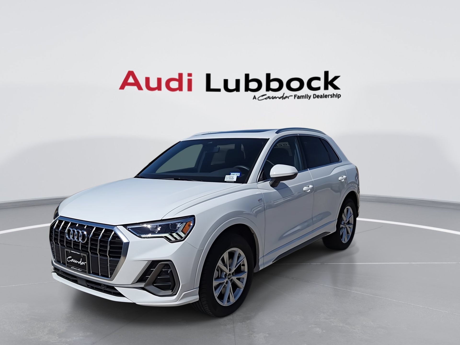 Certified 2025 Audi Q3 2.0T Premium w/ Convenience Package AWD/4WD image 3