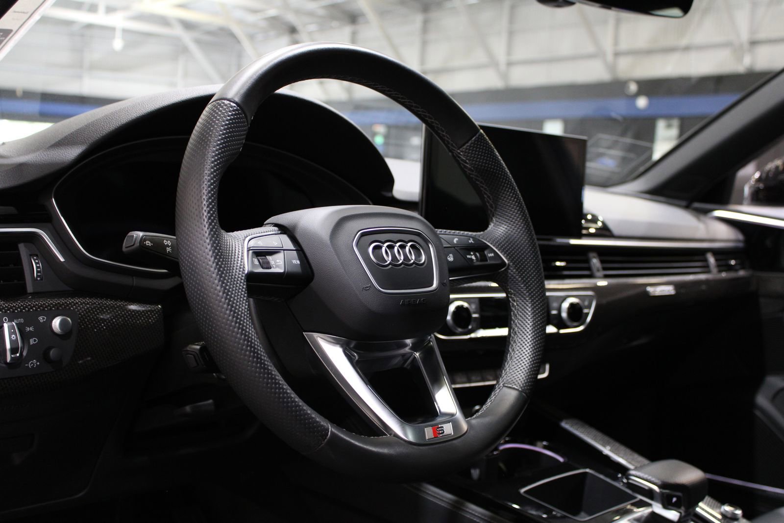 Used 2021 Audi S4 Prestige w/ Prestige Package image 24