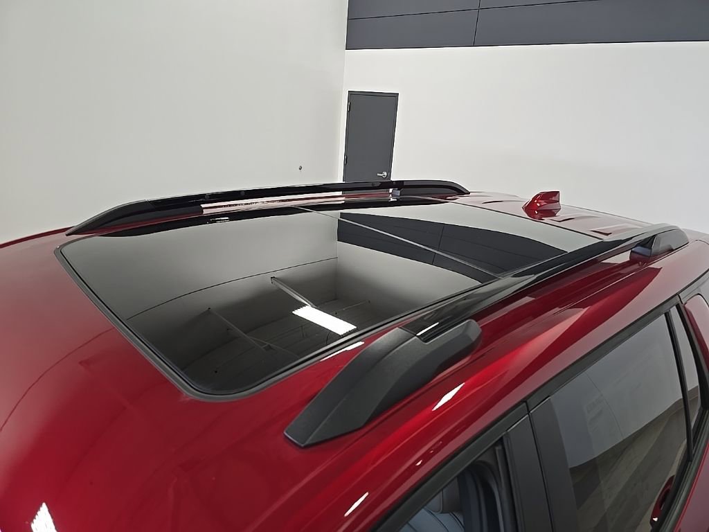 Used 2026 GMC Terrain Elevation w/ Elevation Premium Package image 10