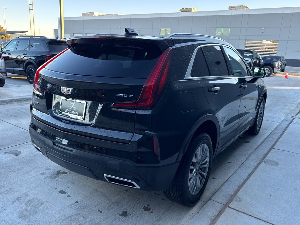 Used 2024 Cadillac XT4 Premium Luxury image 20