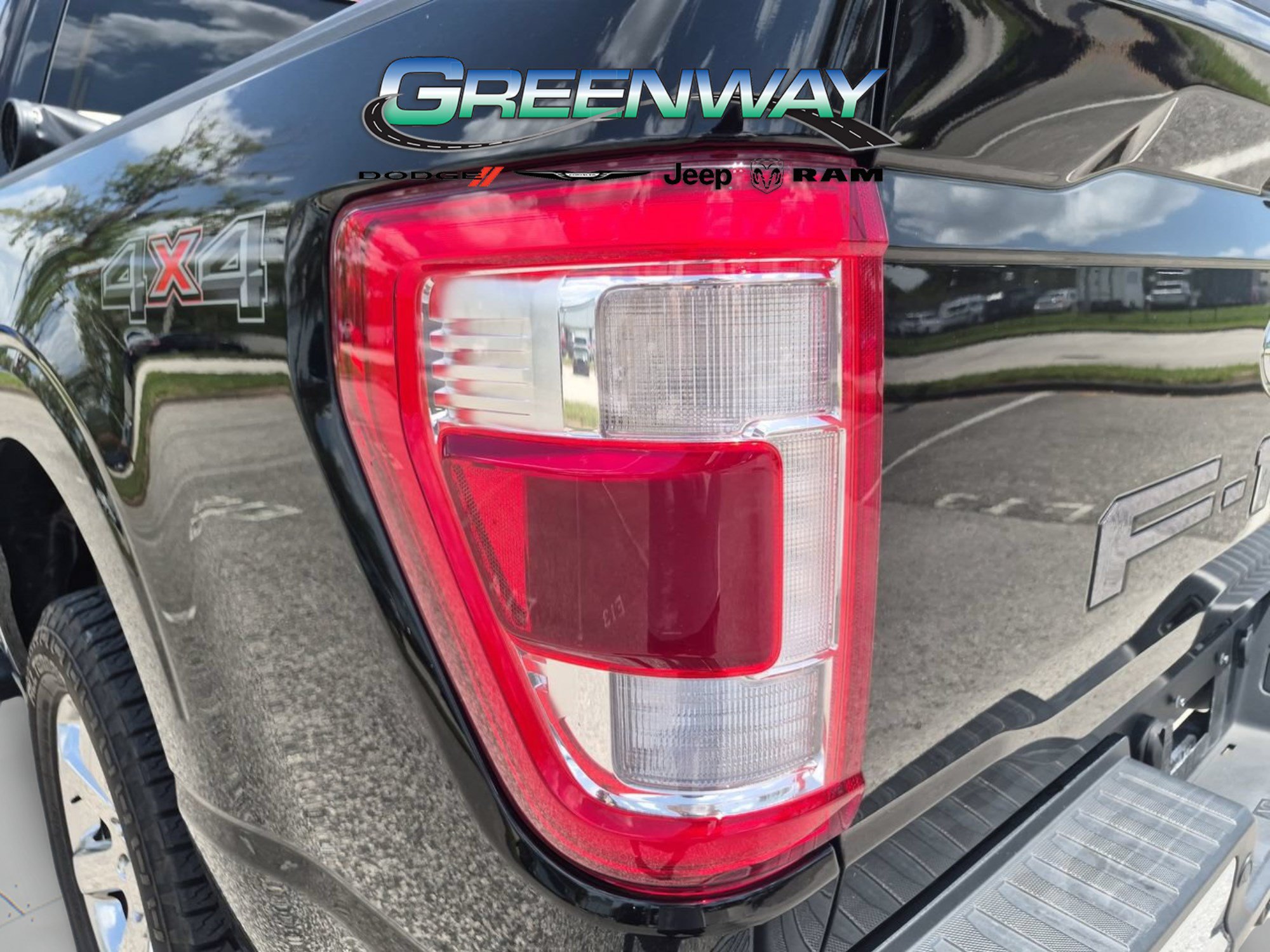 Used 2022 Ford F150 Lariat AWD/4WD image 29