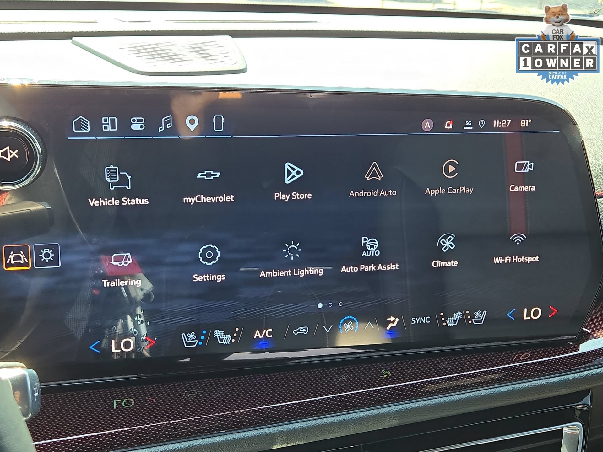 Used 2026 Chevrolet Traverse RS w/ LPO, Floor Liner Package AWD/4WD image 19