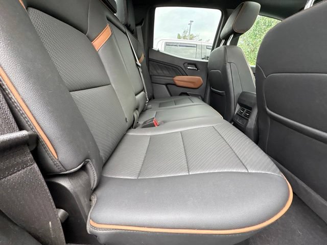 Used 2025 GMC Canyon AT4 w/ Technology Plus Package AWD/4WD image 5
