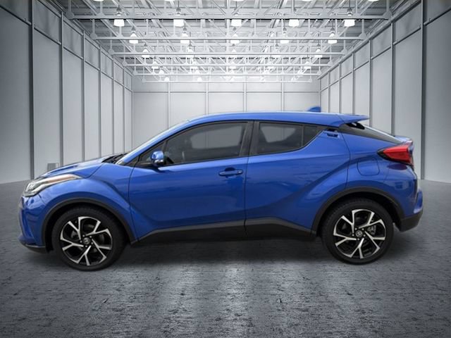 Used 2021 Toyota C-HR XLE FWD image 5