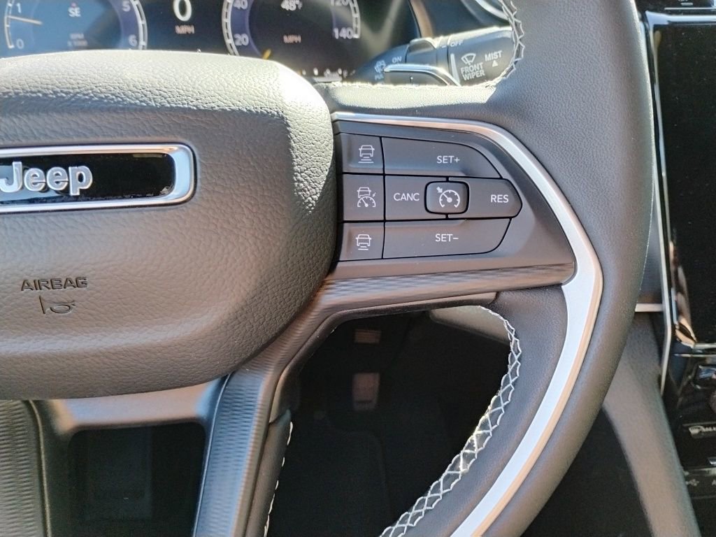 New 2025 Jeep Grand Cherokee Laredo X image 35