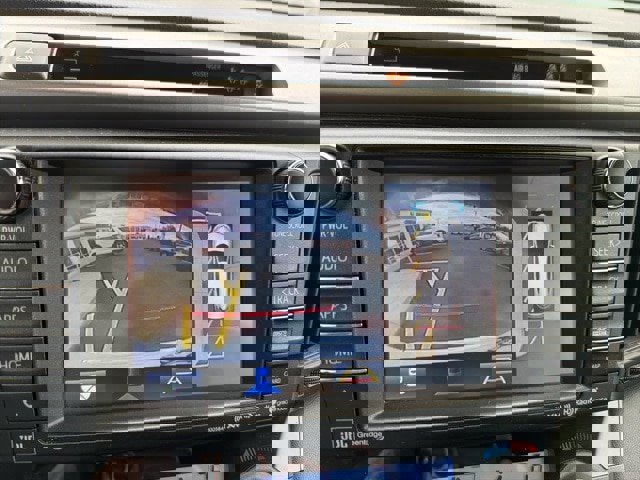 Used 2018 Toyota RAV4 Platinum image 22