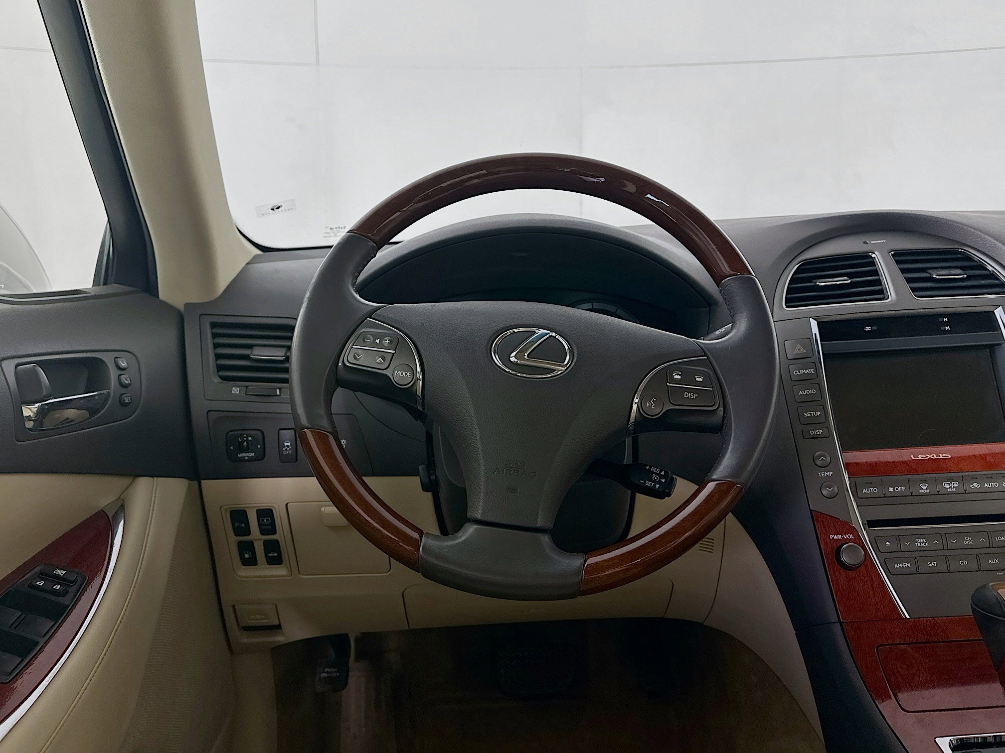 Used 2012 Lexus ES 350 image 17