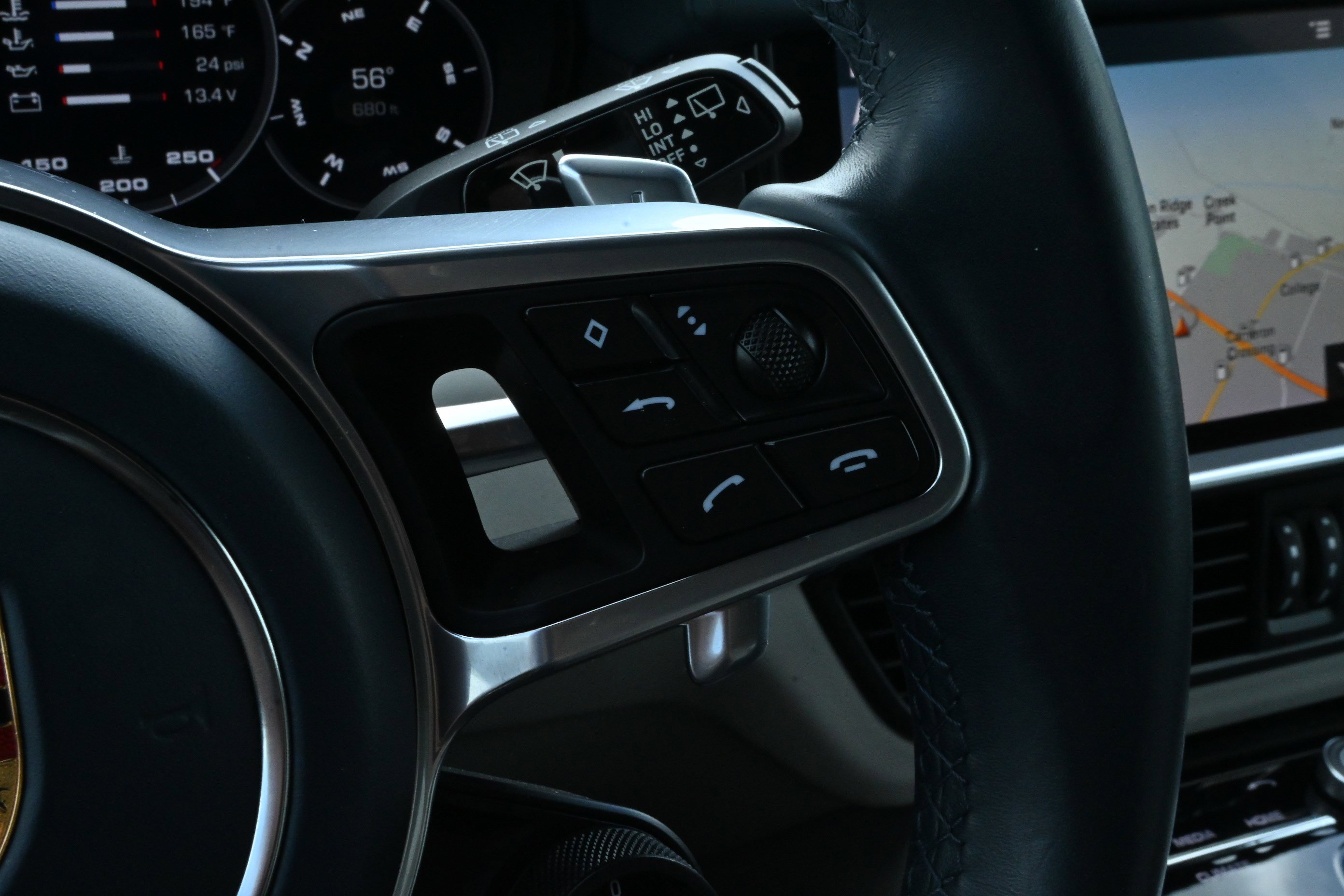 Used 2021 Porsche Cayenne GTS AWD/4WD image 34
