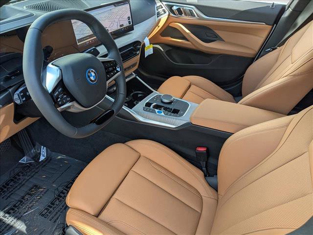 Used 2025 BMW i4 xDrive40i w/ Premium Package AWD/4WD image 3