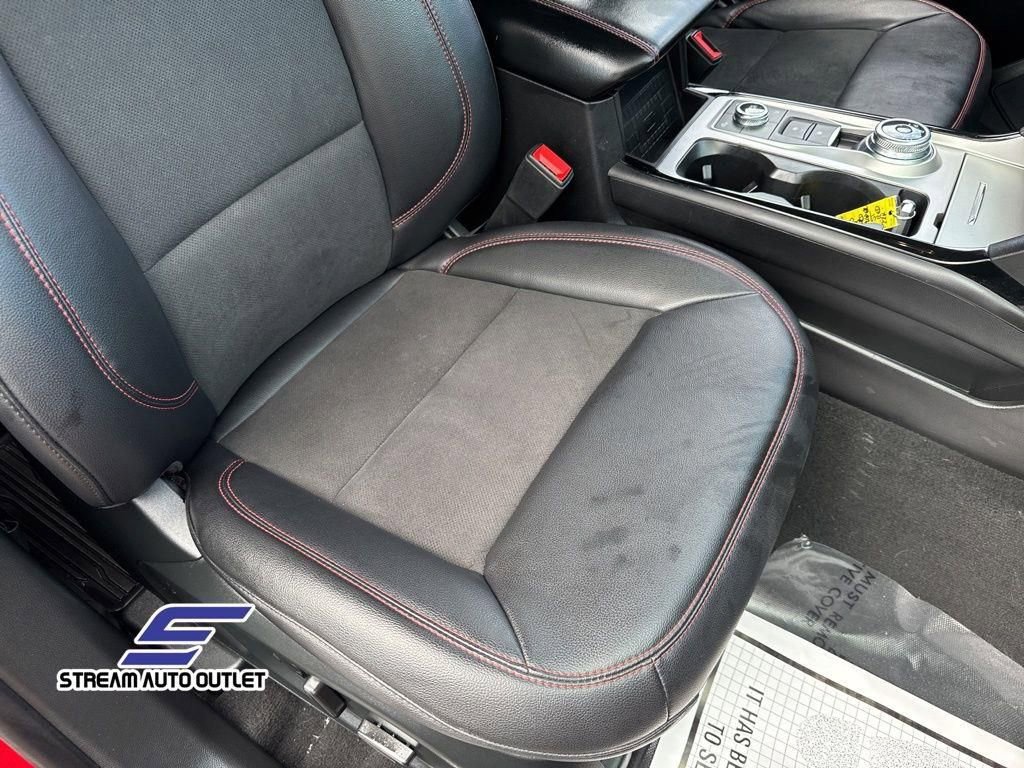 Used 2023 Ford Explorer ST-Line w/ Class IV Trailer Tow Package image 15