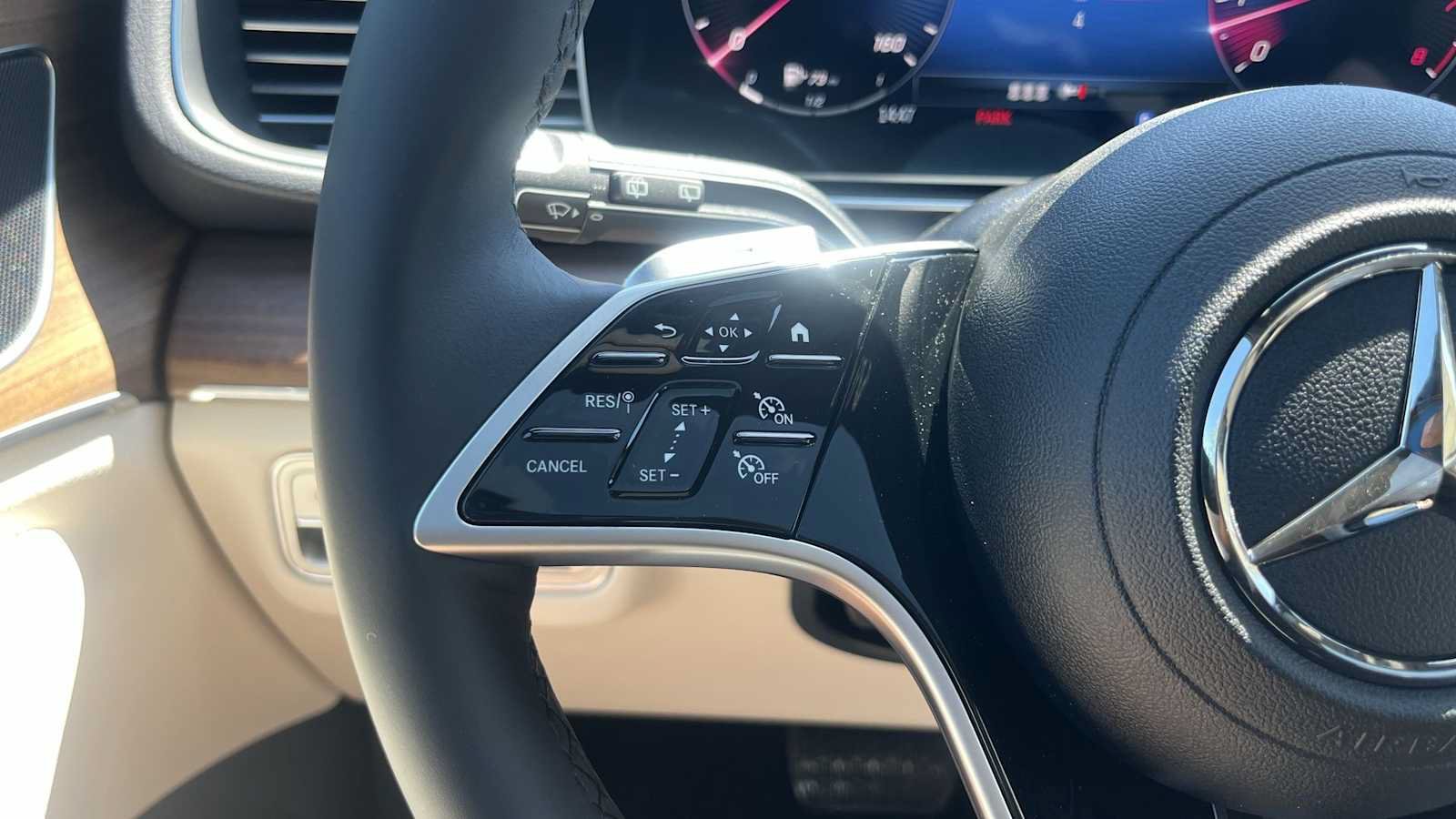 New 2026 Mercedes-Benz GLE 350 4MATIC image 41