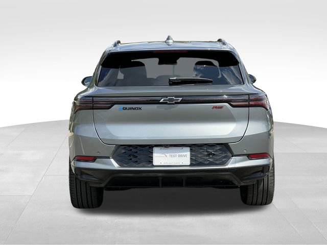 Used 2025 Chevrolet Equinox EV RS image 4