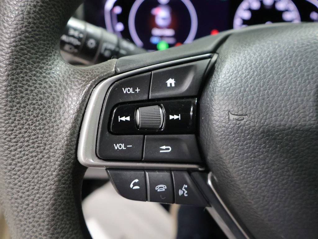 Used 2019 Honda Accord EX image 36