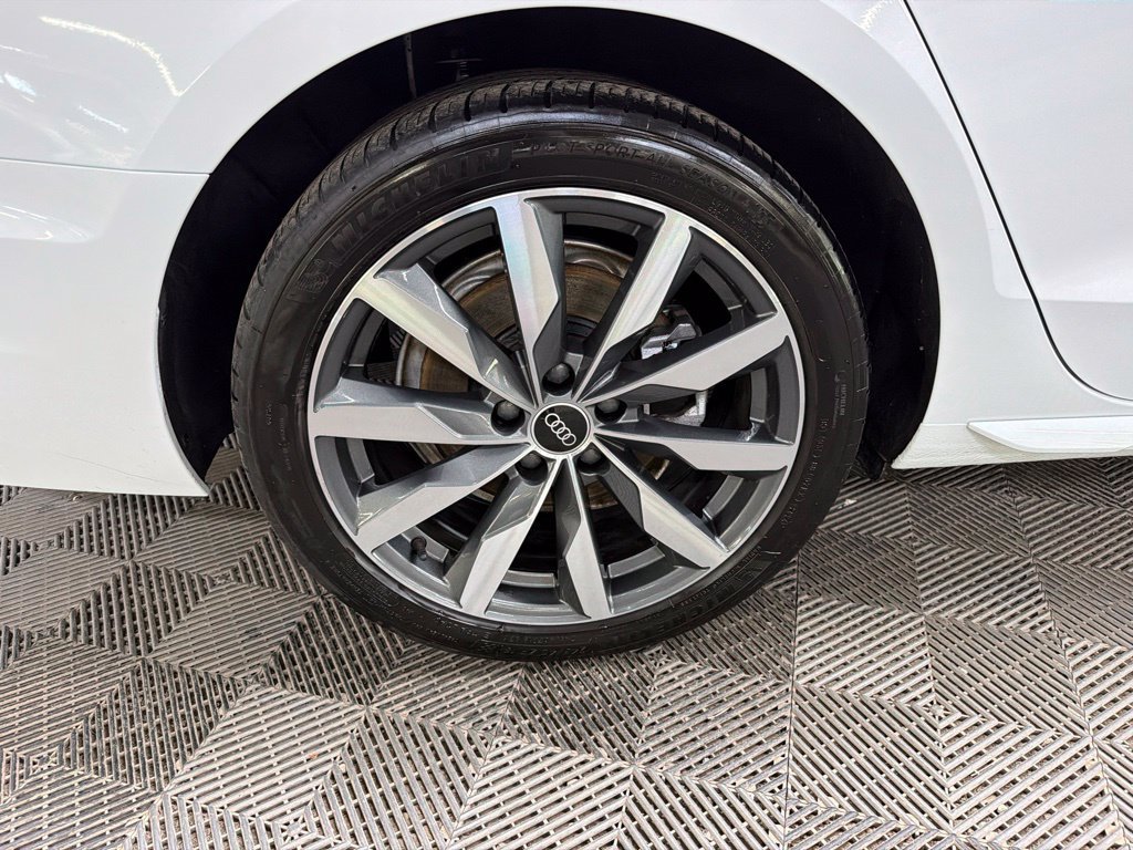 Used 2021 Audi A4 2.0T Premium Plus AWD/4WD image 13