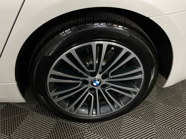 Used 2018 BMW 540i xDrive AWD/4WD image 41