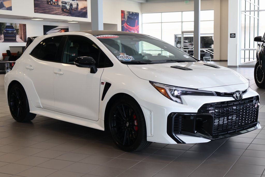 Used 2025 Toyota Corolla Premium image 3