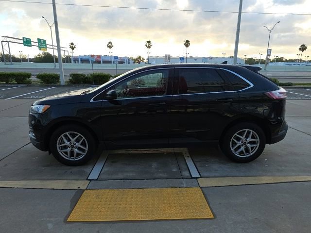 Used 2024 Ford Edge SEL AWD/4WD image 7