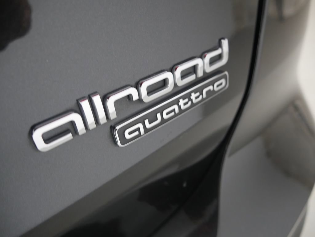 Used 2020 Audi A6 3.0T allroad Premium Plus w/ Driver Assistance Package image 12