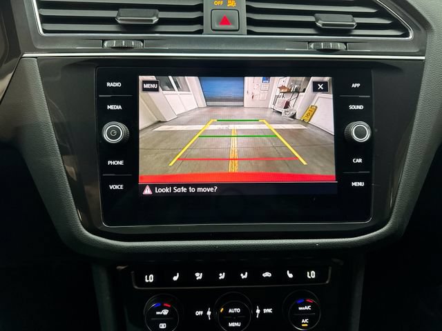 Used 2019 Volkswagen Tiguan SE FWD image 23