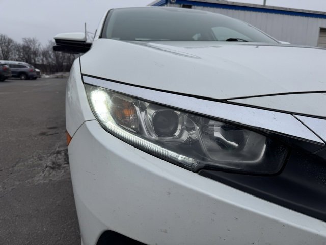 Used 2016 Honda Civic EX-T image 10