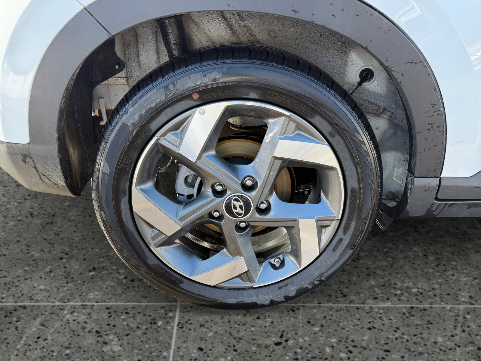 New 2025 Hyundai Venue SEL image 14