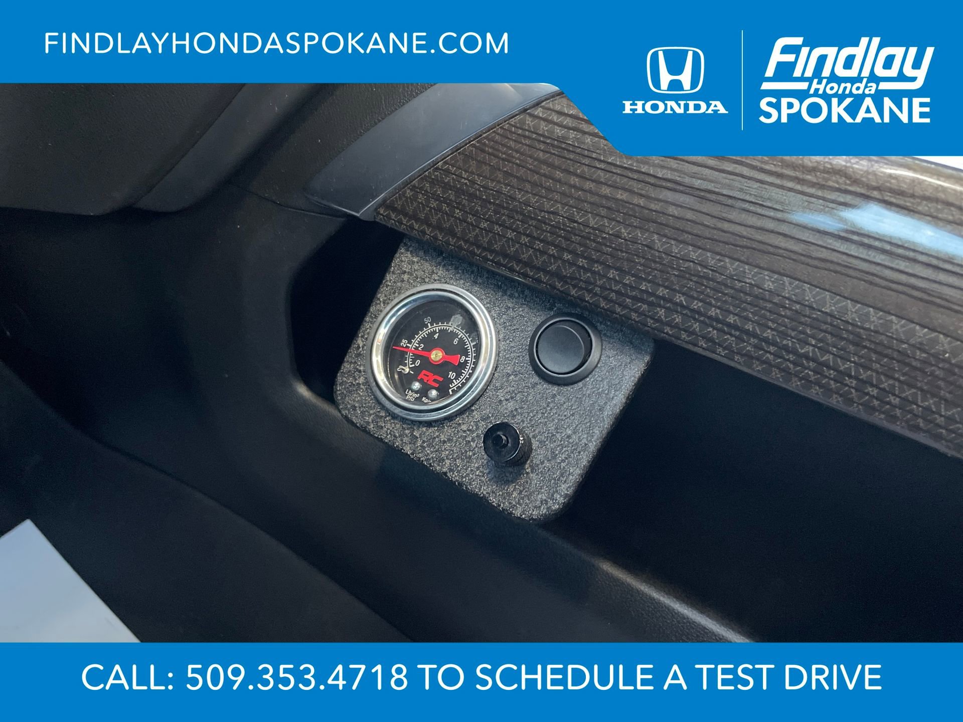 Used 2022 Chevrolet Silverado 3500 LT w/ Convenience Package image 16