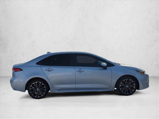 Used 2021 Toyota Corolla LE FWD image 4