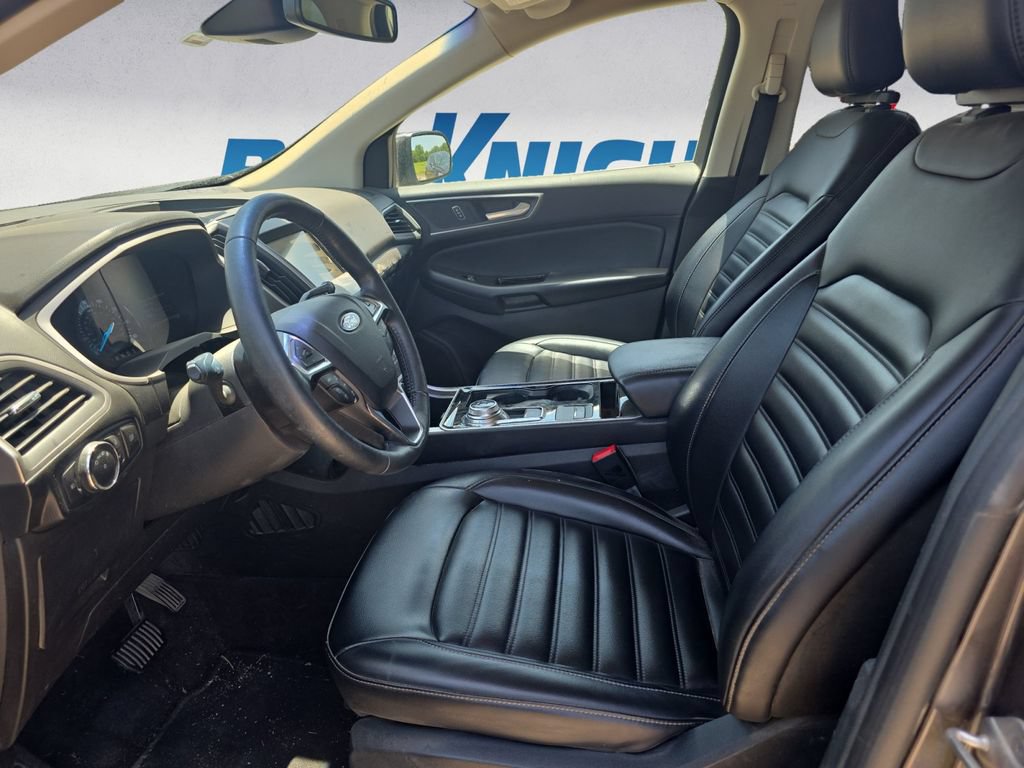 Used 2020 Ford Edge SEL FWD image 9