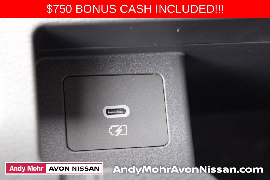 New 2025 Nissan Versa SV w/ Trunk Package image 27