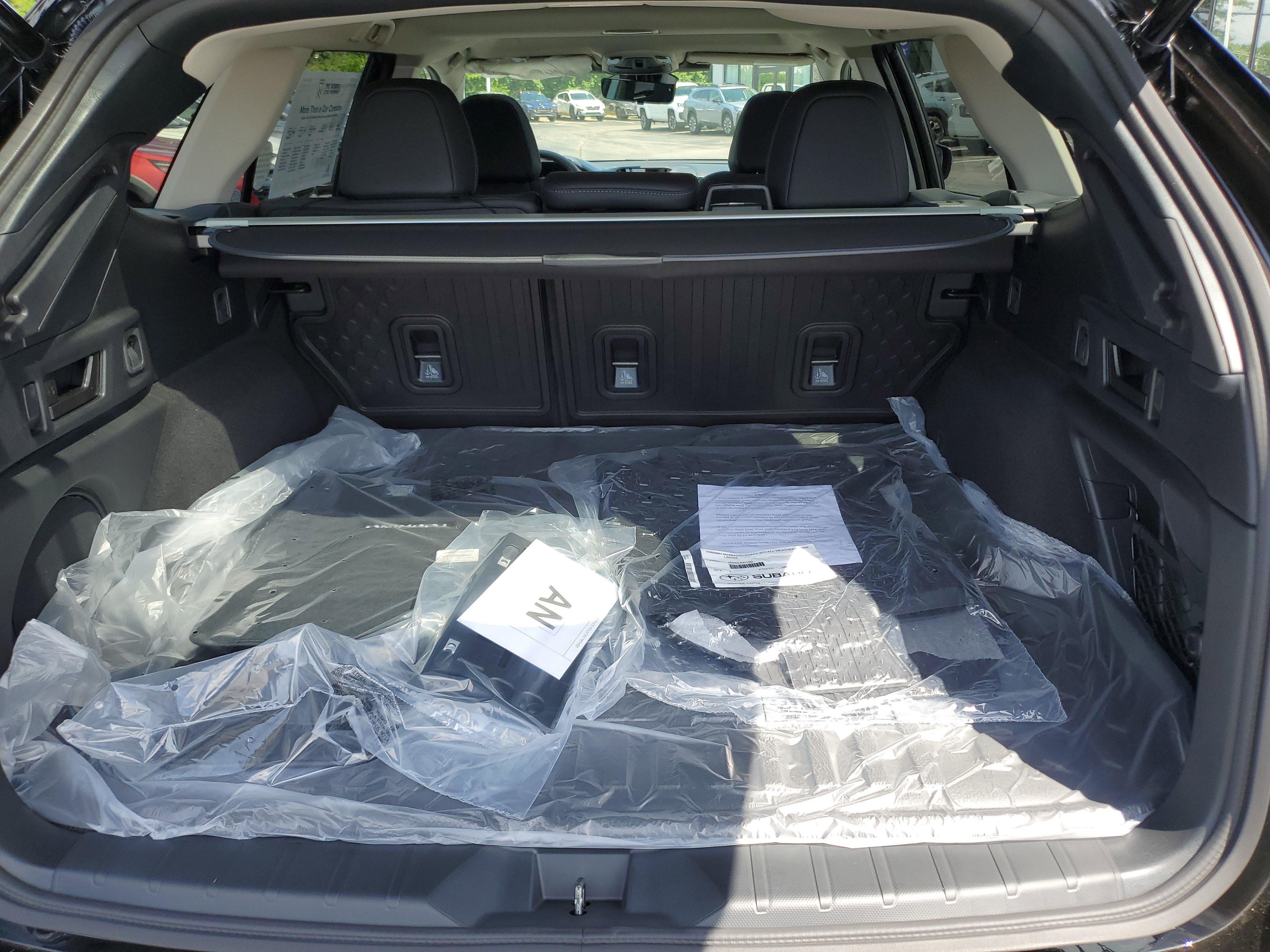 Used 2025 Subaru Outback Touring XT w/ Popular Package #2 image 6