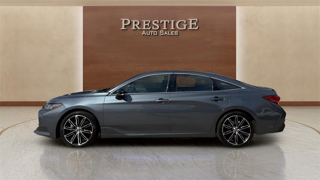 Used 2020 Toyota Avalon Touring image 19