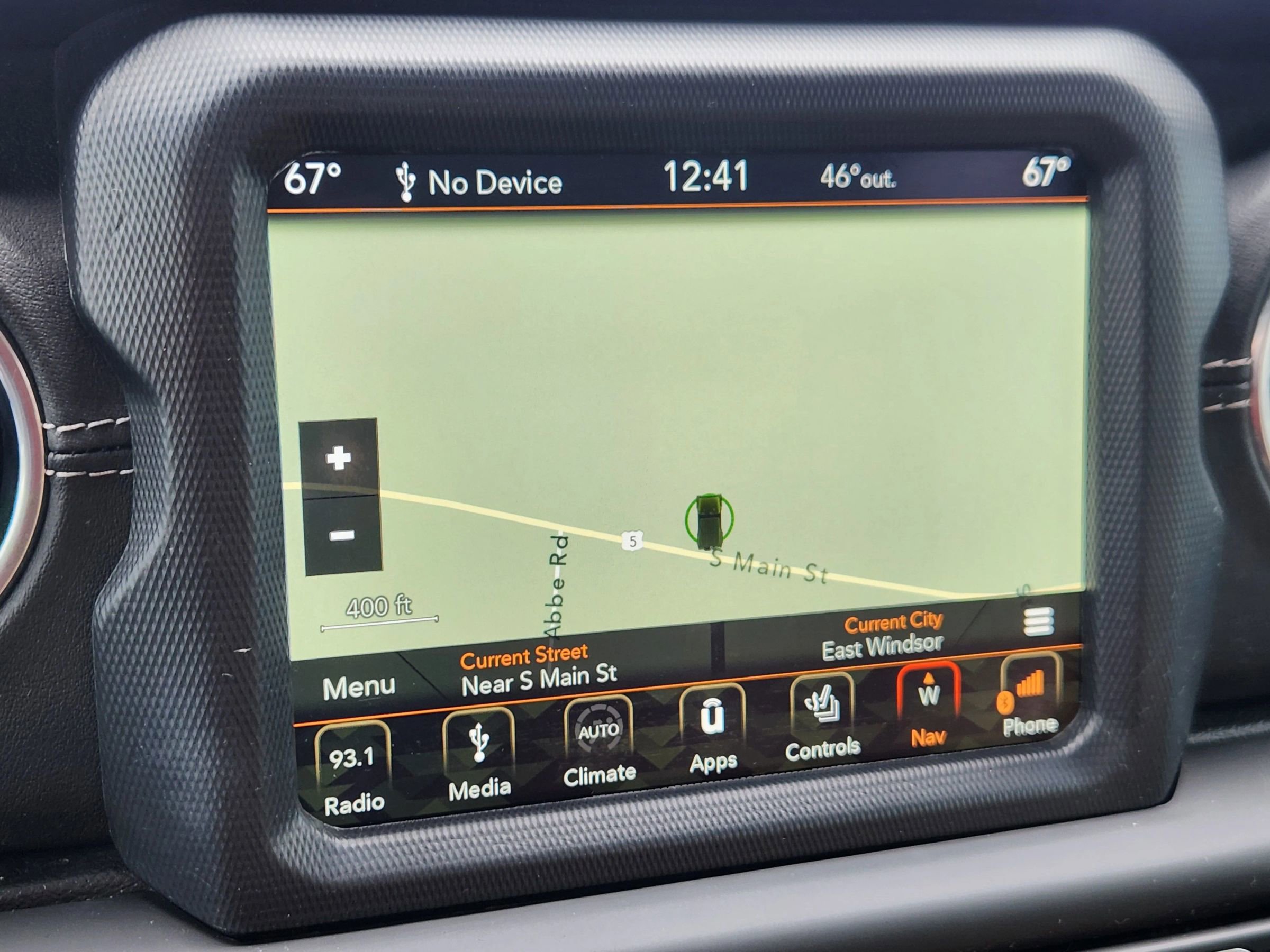 Used 2018 Jeep Wrangler Unlimited Sahara w/ Dual Top Group AWD/4WD image 33