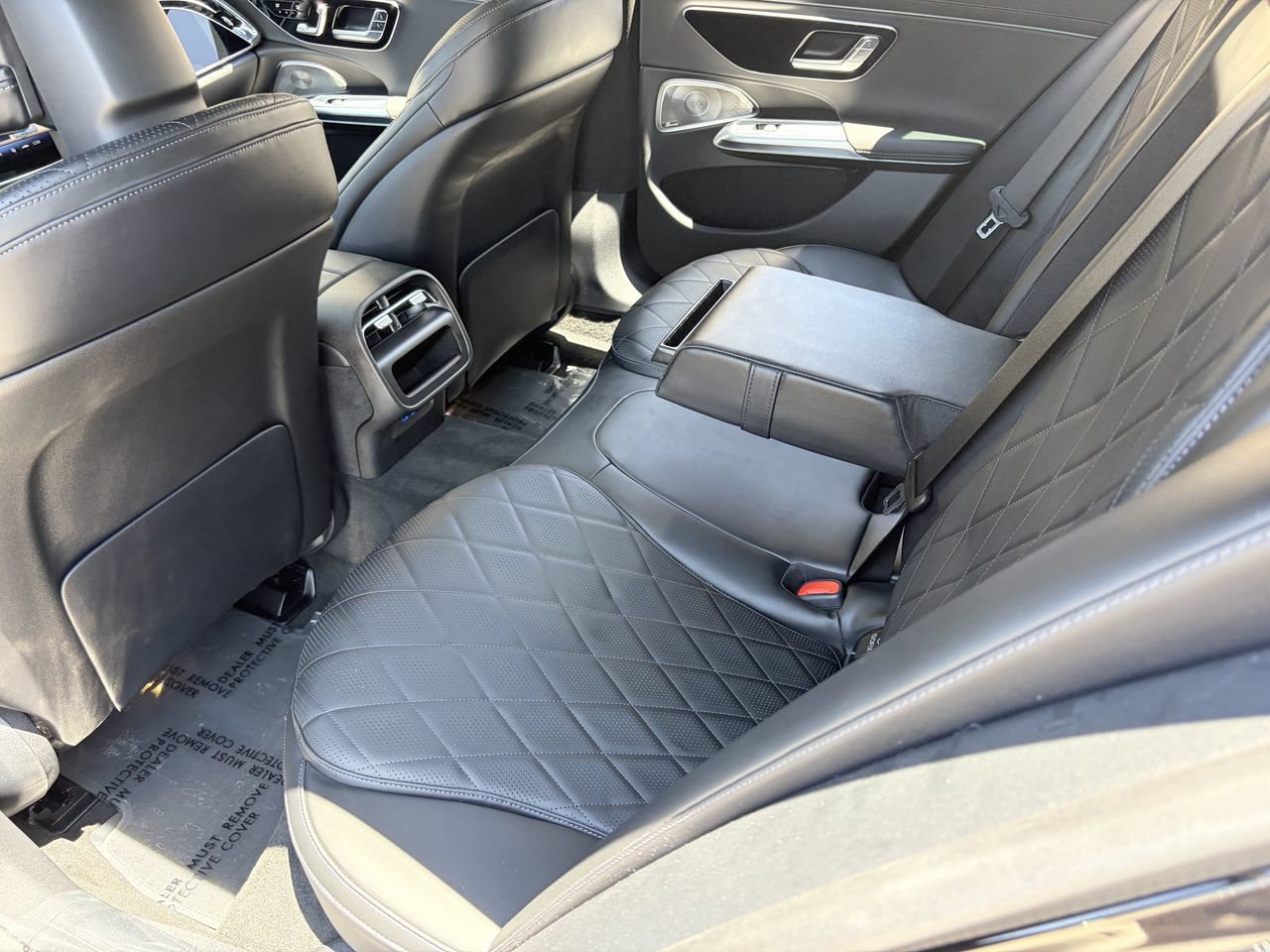 Used 2026 Mercedes-Benz E 350 4MATIC Sedan image 16
