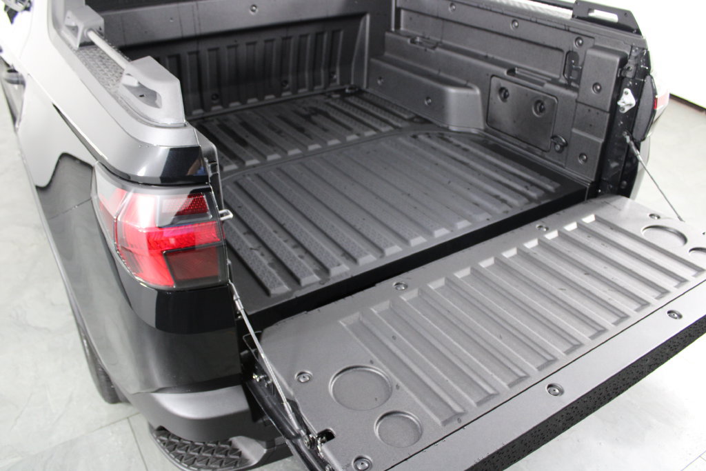 Certified 2026 Hyundai Santa Cruz SEL FWD image 16