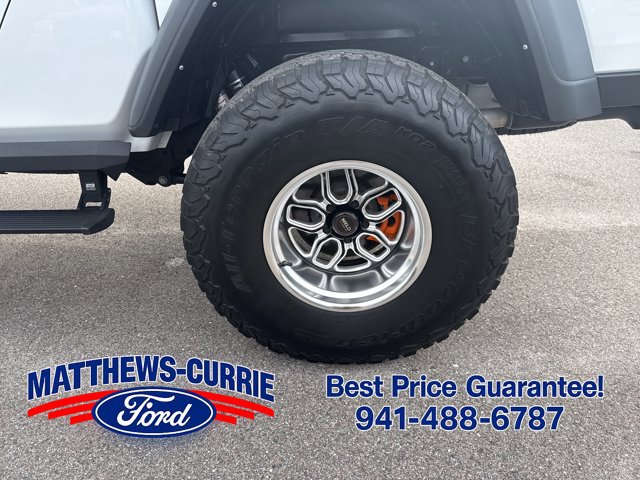 Used 2022 Jeep Gladiator Mojave w/ Trailer Tow Package AWD/4WD image 17