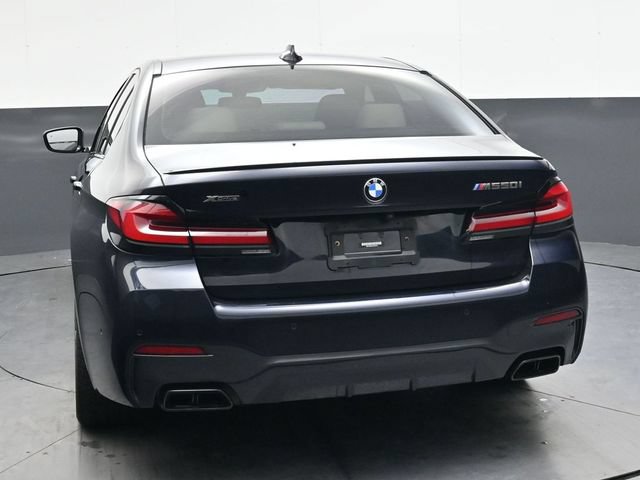 Used 2023 BMW M550i xDrive w/ Dynamic Handling Package AWD/4WD image 6
