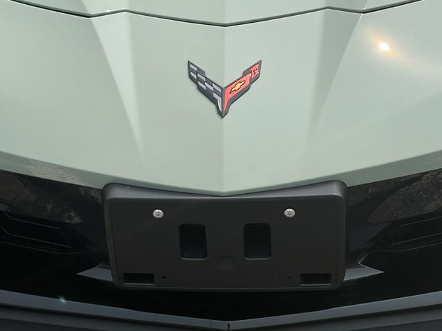 Used 2024 Chevrolet Corvette Stingray Preferred Conv w/ Z51 Performance Package RWD image 11