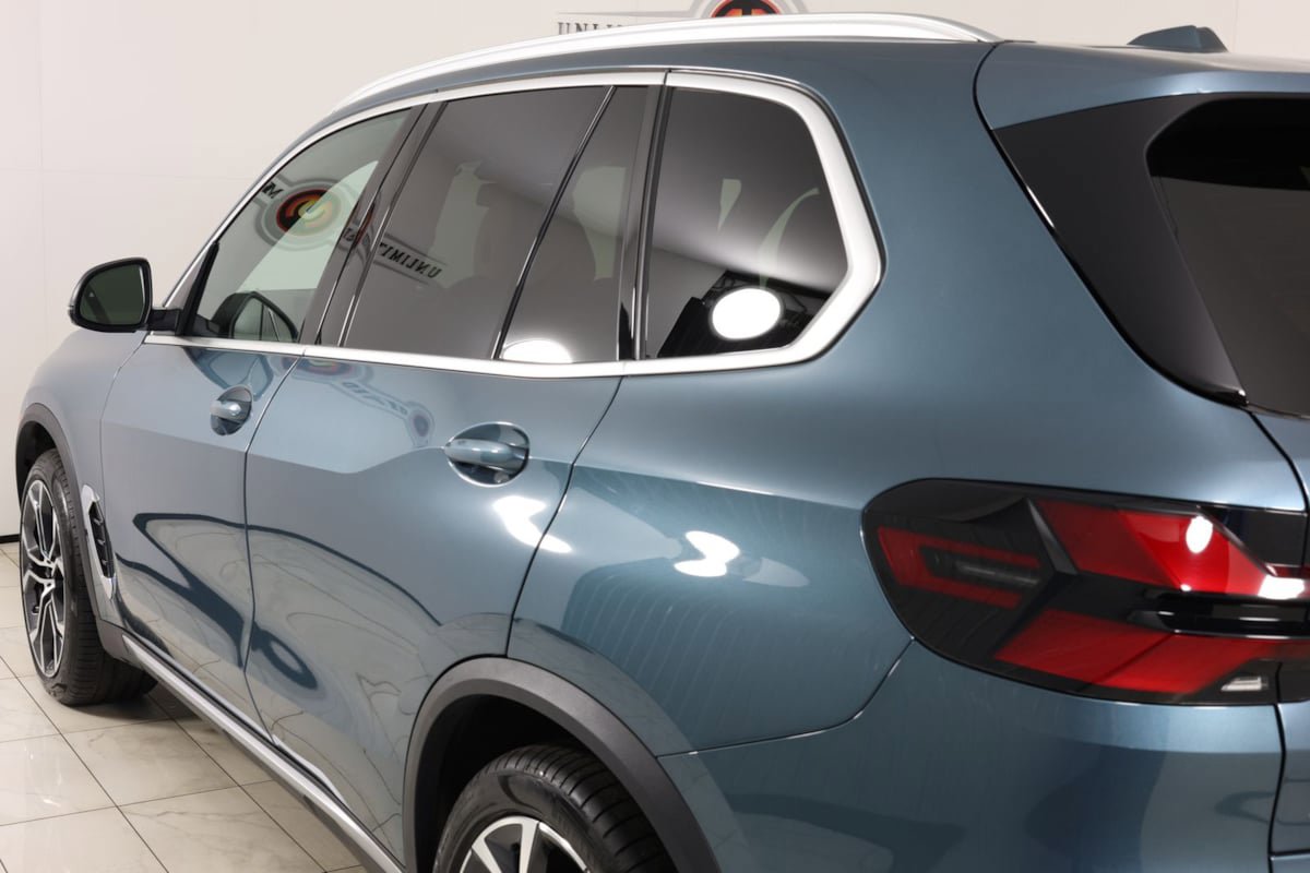 Used 2024 BMW X5 xDrive40i w/ Premium Package AWD/4WD image 50