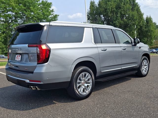 Certified 2025 GMC Yukon XL Denali AWD/4WD image 6