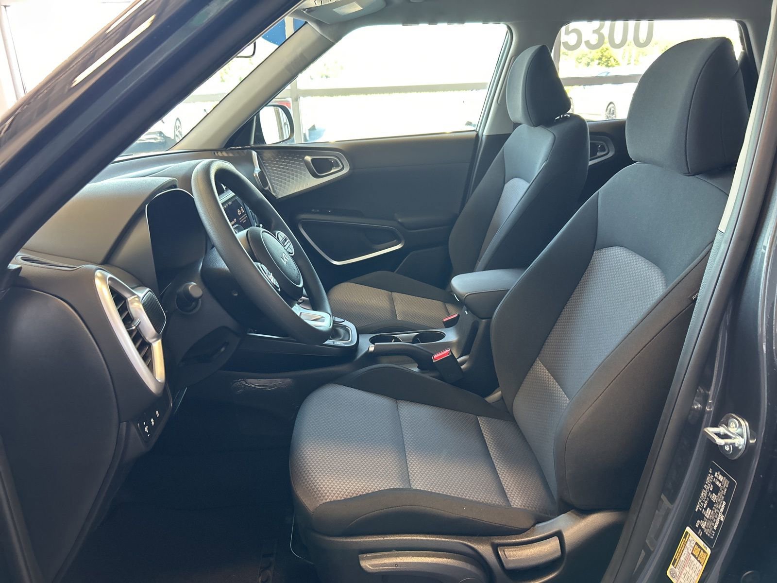 New 2025 Kia Soul LX image 14