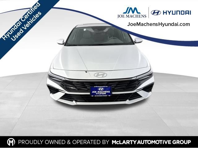 Certified 2025 Hyundai Elantra SEL FWD image 5