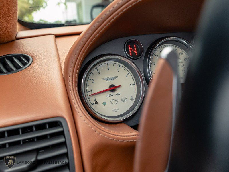Used 2003 Aston Martin Vanquish RWD image 25