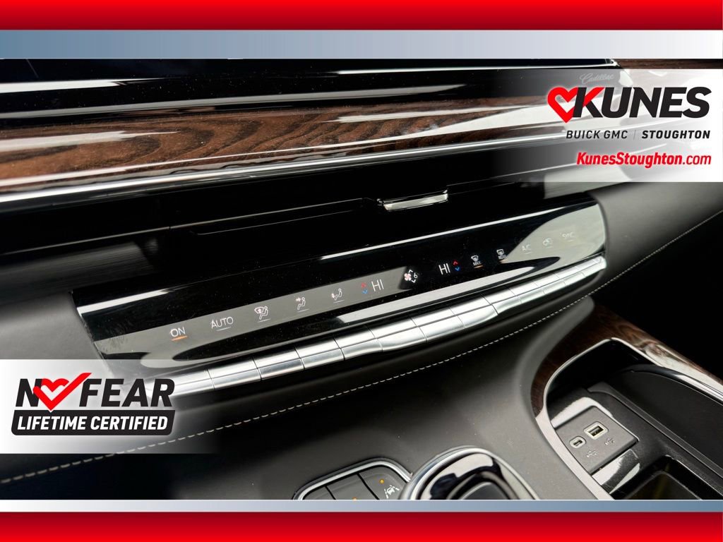 Used 2022 Cadillac Escalade Sport Platinum image 25