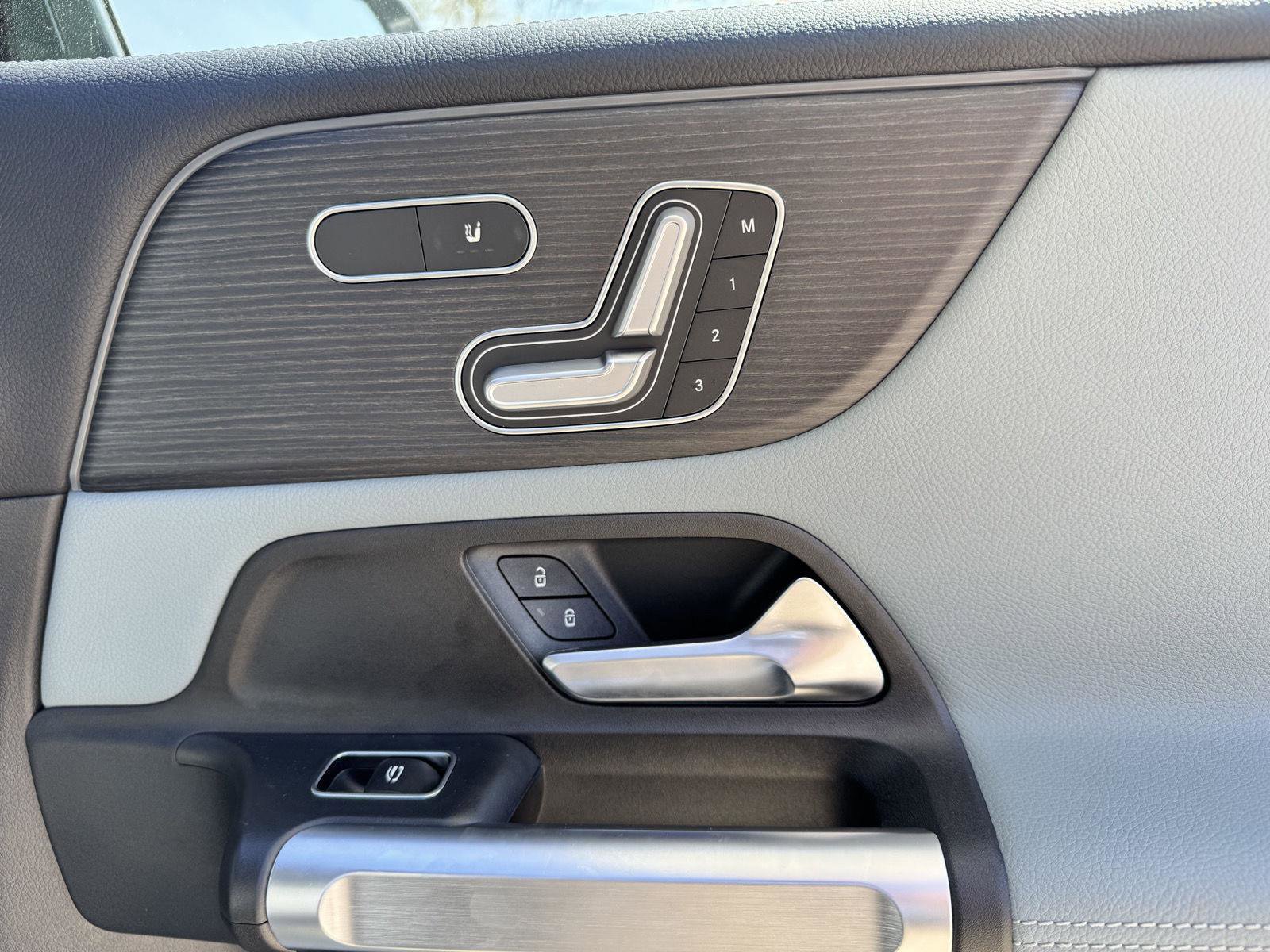 Certified 2026 Mercedes-Benz GLB 250 image 29