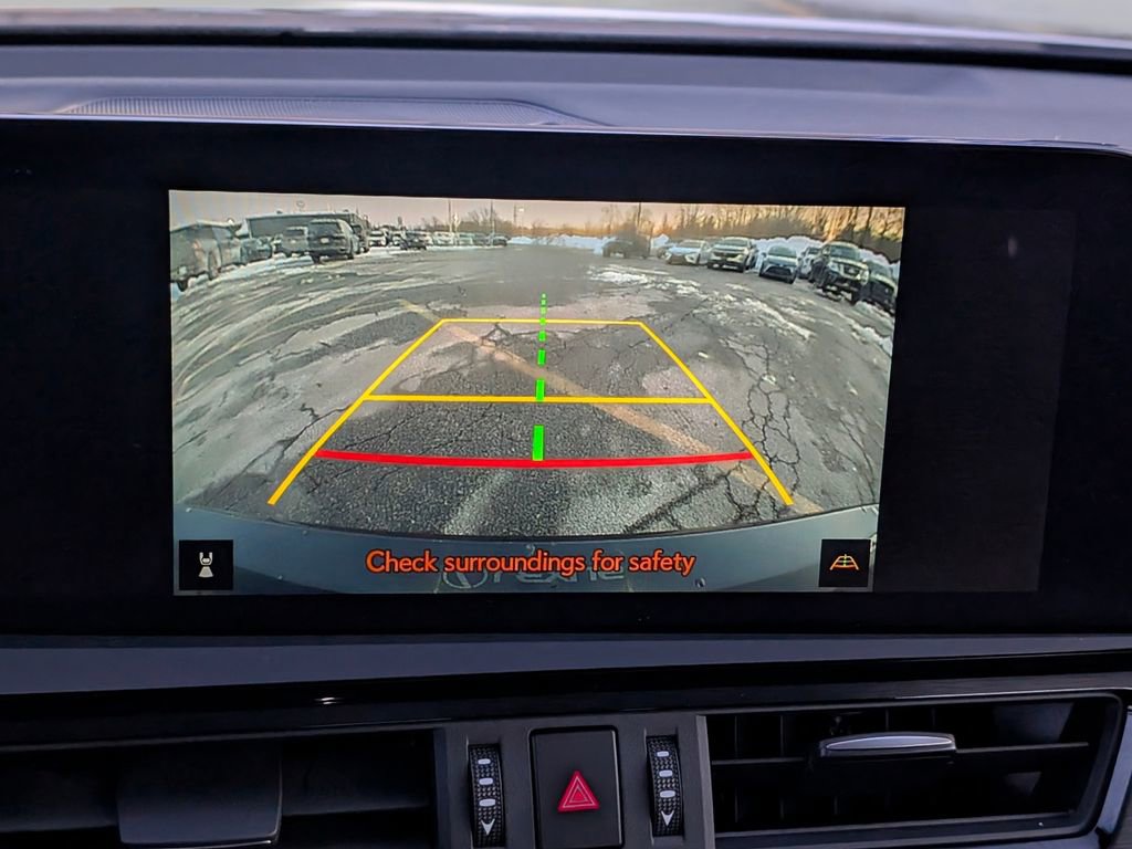 Used 2024 Lexus ES 300h w/ Premium Package image 37