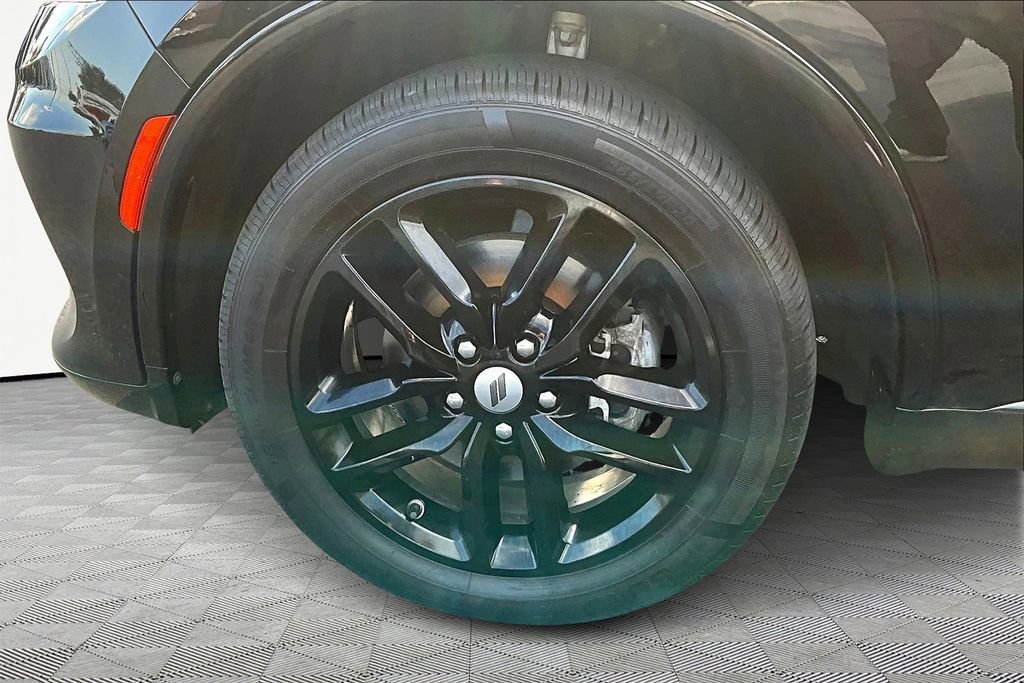 Used 2022 Dodge Durango GT image 22