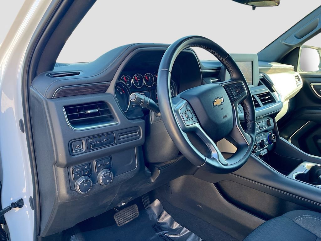 Used 2023 Chevrolet Suburban LS image 9