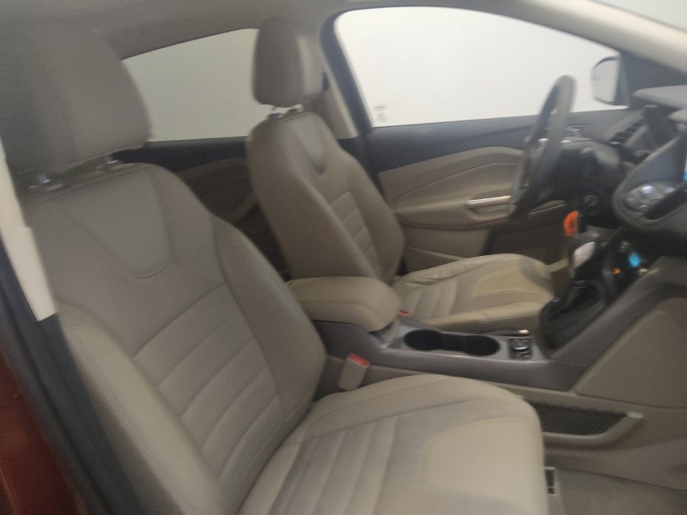 Used 2016 Ford Escape SE w/ SE Chrome Package AWD/4WD image 21